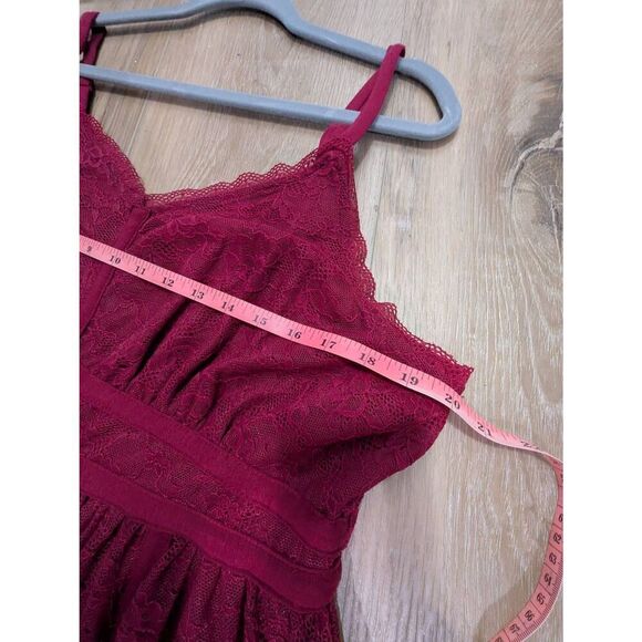 Szā2 Torrid Lace Dress! - Picture 5 of 9